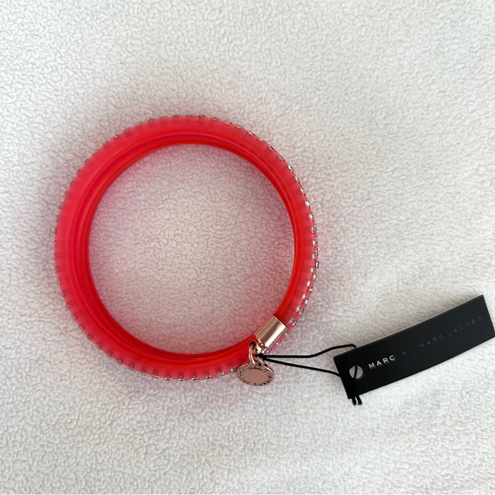 ⭐️NEW Marc by Marc Jacobs knockout Pink Bracelet - Picture 4 of 5